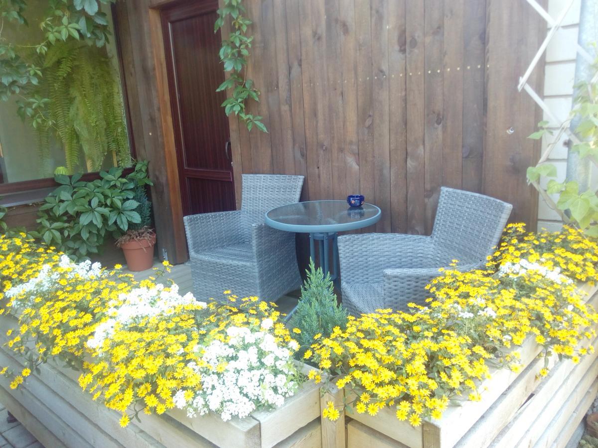 Elitasbb Apartment Carnikava Bagian luar foto